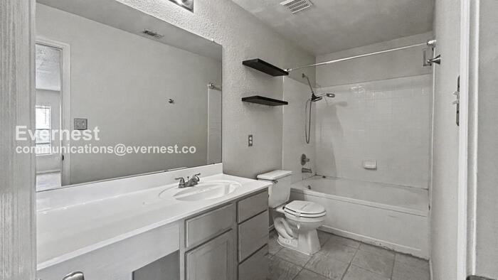 386 Siebert Dr - Photo 7 of 22