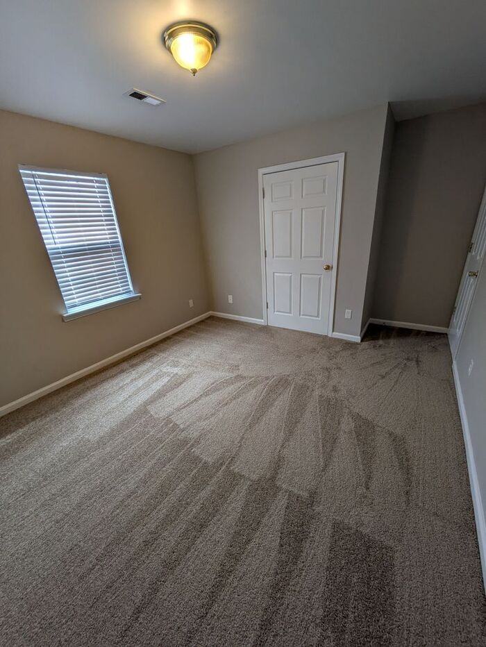 706 2nd Street Pl Sw - Photo 4 of 6