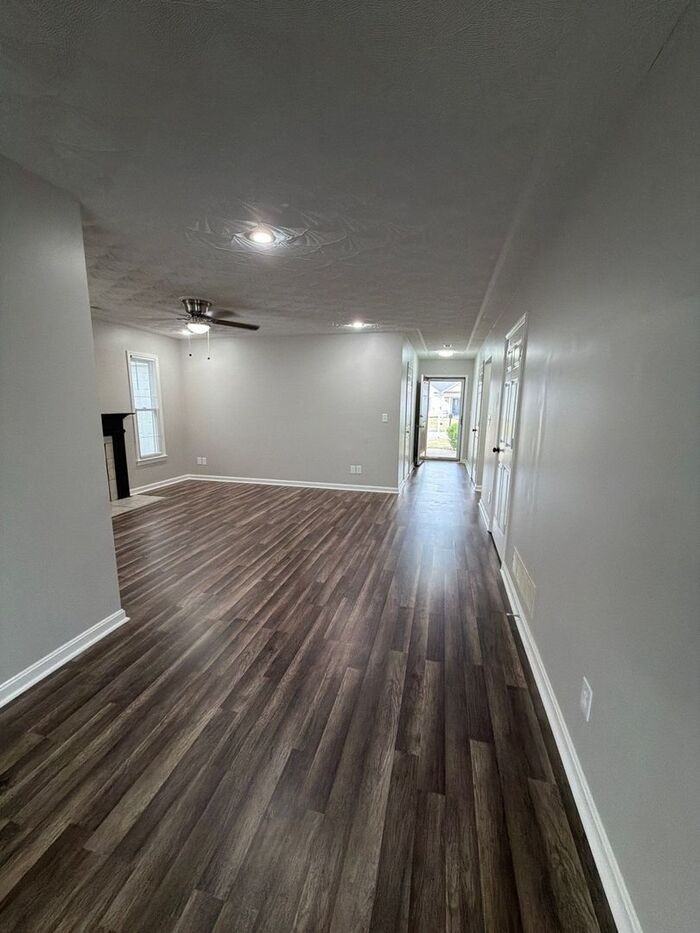 10521 Going Ct - Photo 3 of 16