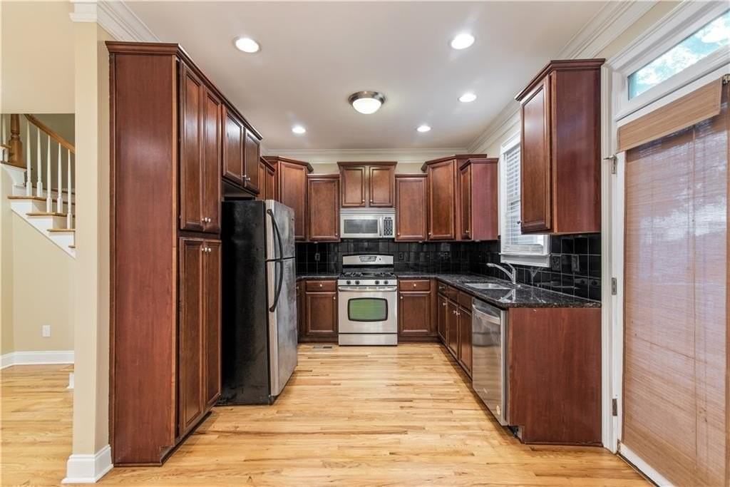 1199 Foster Pl Nw - Photo 7 of 18