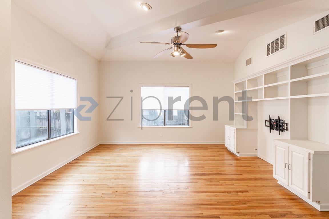 703 Nelray Blvd #B - Photo 5 of 21