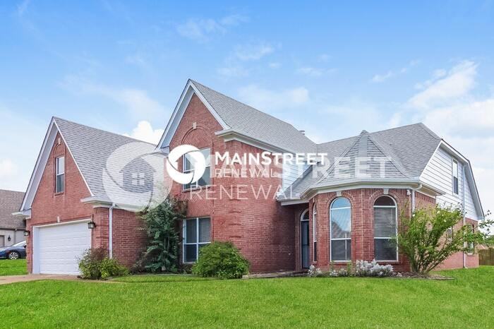 7299 Pinnacle Oaks Dr - Photo 4 of 17