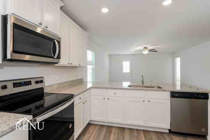 14016 Brandy Gilley Ln - Photo 5 of 24