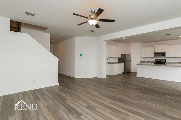 3026 Jackson Smt - Photo 6 of 25