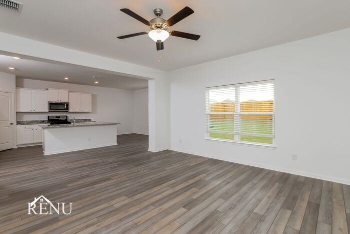 3026 Jackson Smt - Photo 7 of 25