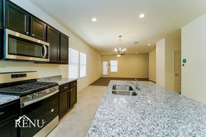 9286 W Creosote Rain Dr - Photo 6 of 24