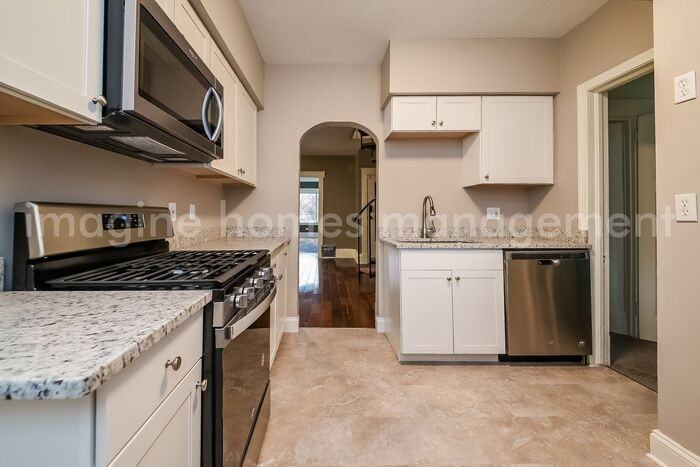 1657 Wagar Ave #2 - Photo 7 of 19