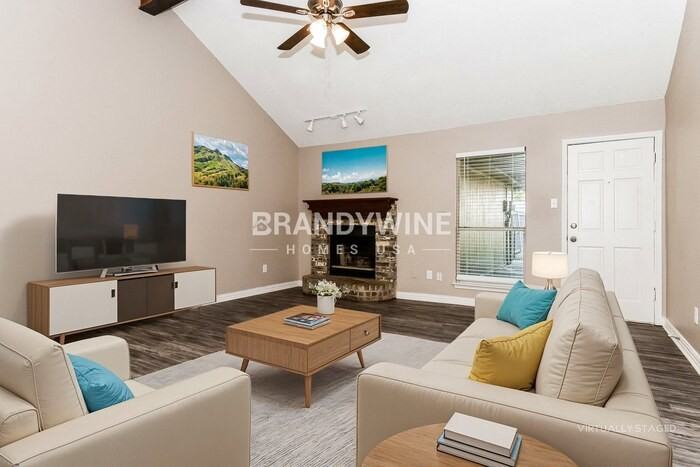 2305 Randi Rd - Photo 2 of 23