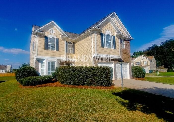 2801 Driftwood Ct - Photo 2 of 26