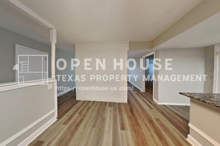 5618 Espanola Dr - Photo 7 of 20