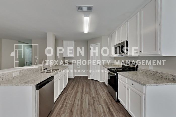 6060 Blazing Star Dr - Photo 6 of 20