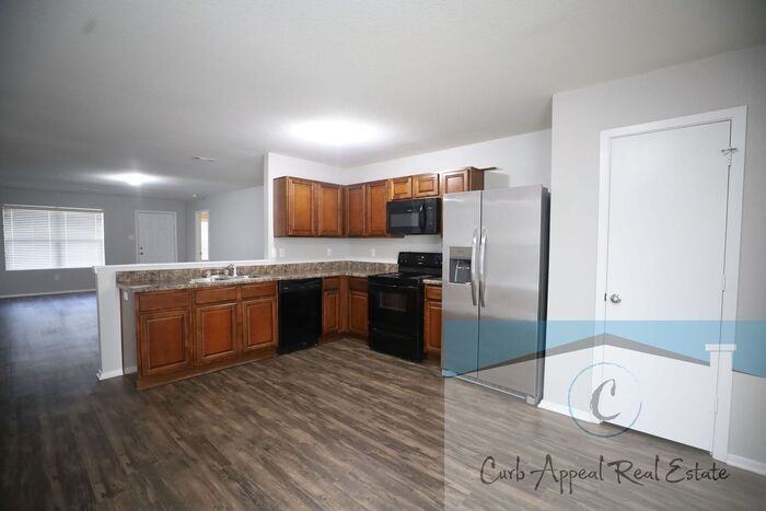 3909 Saddlecrest Dr - Photo 6 of 21