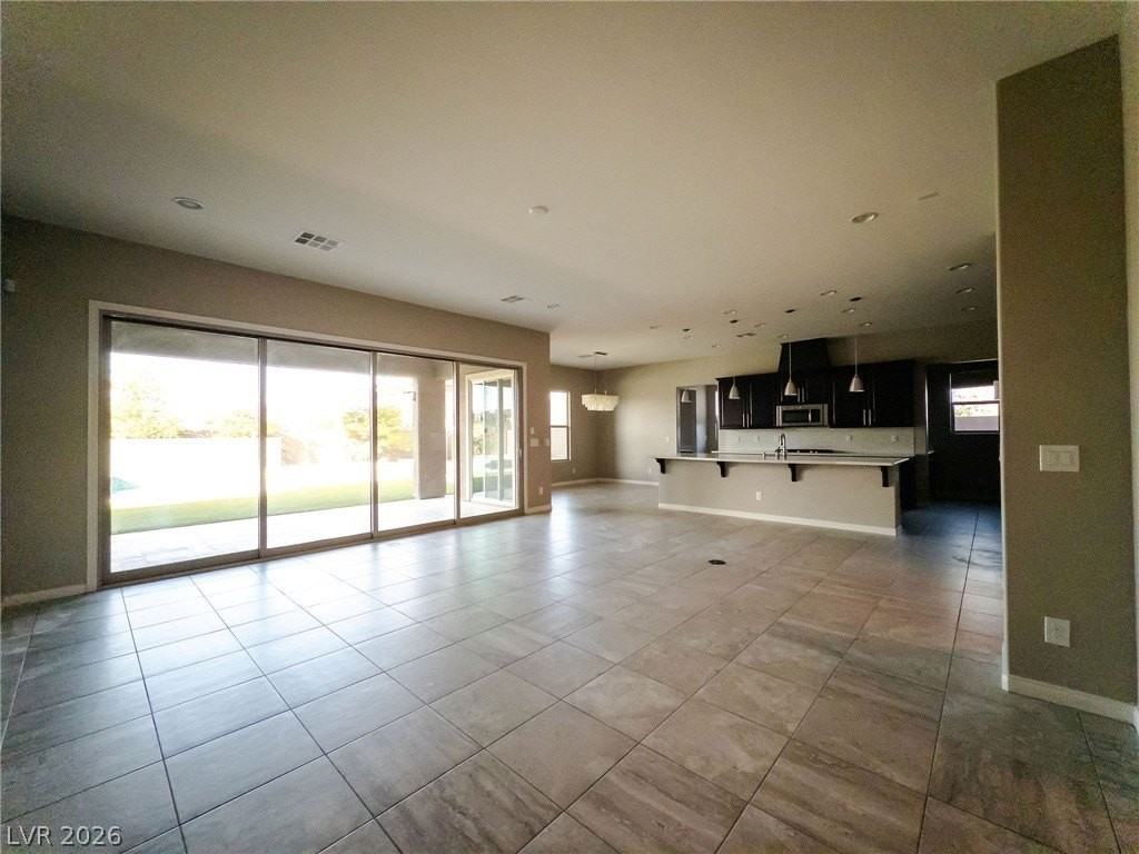 9706 Yellow Shadow Ave - Photo 5 of 38