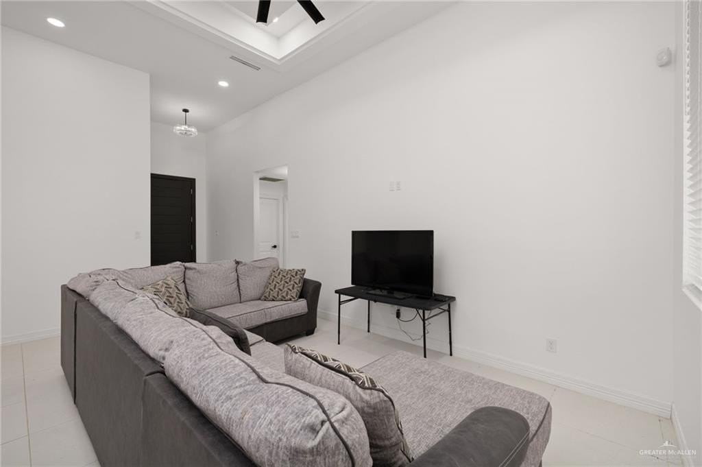 4217 S Duncan Ln - Photo 2 of 18