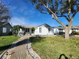 featured image of 1024 Laurel Ave