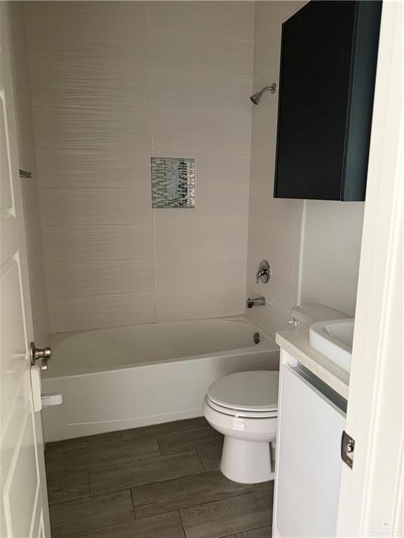 904 W Carmel Ave Apt 1 - Photo 6 of 10