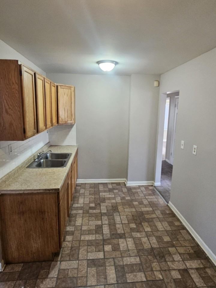 16888 Lenore - Photo 3 of 9