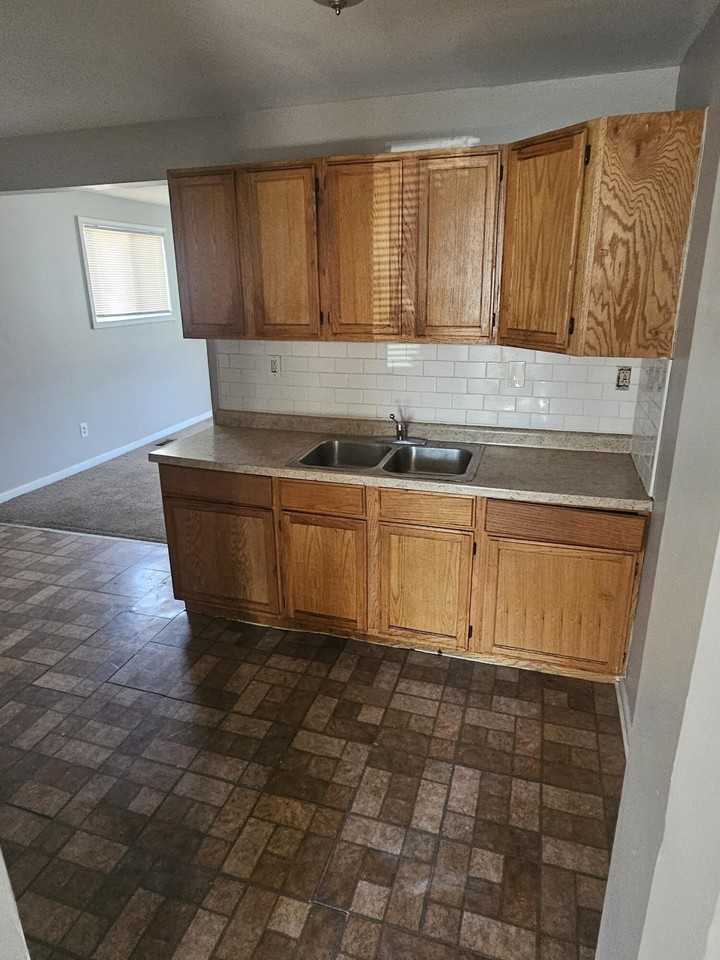 16888 Lenore - Photo 5 of 9