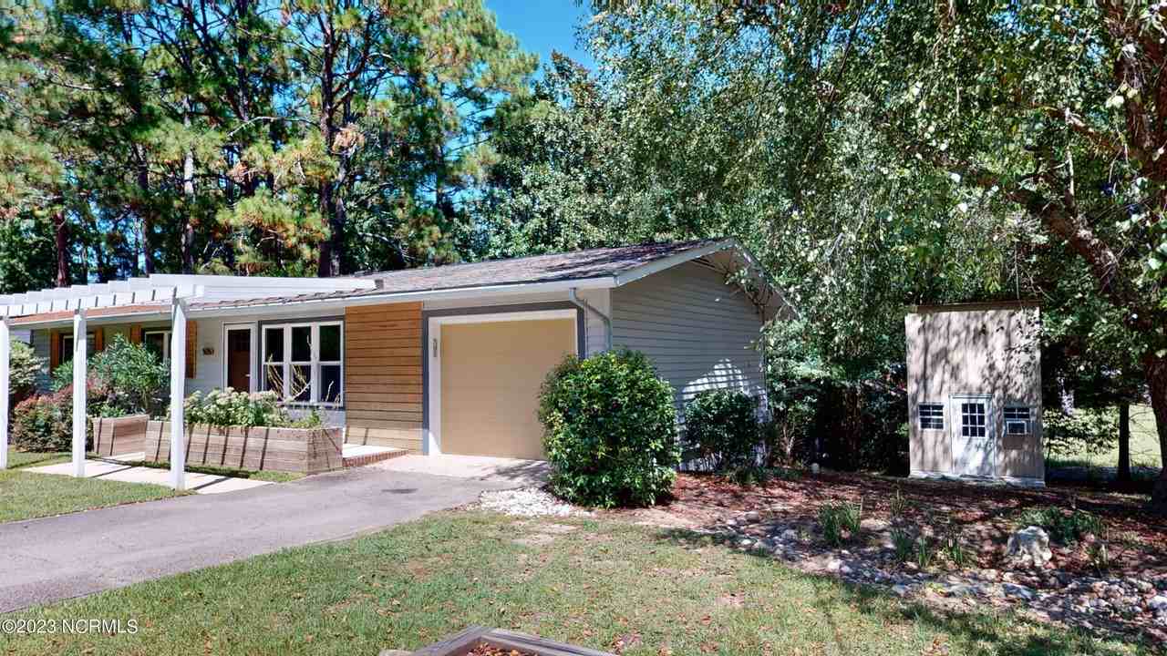 505 W Rhode Island Ave - Photo 3 of 45