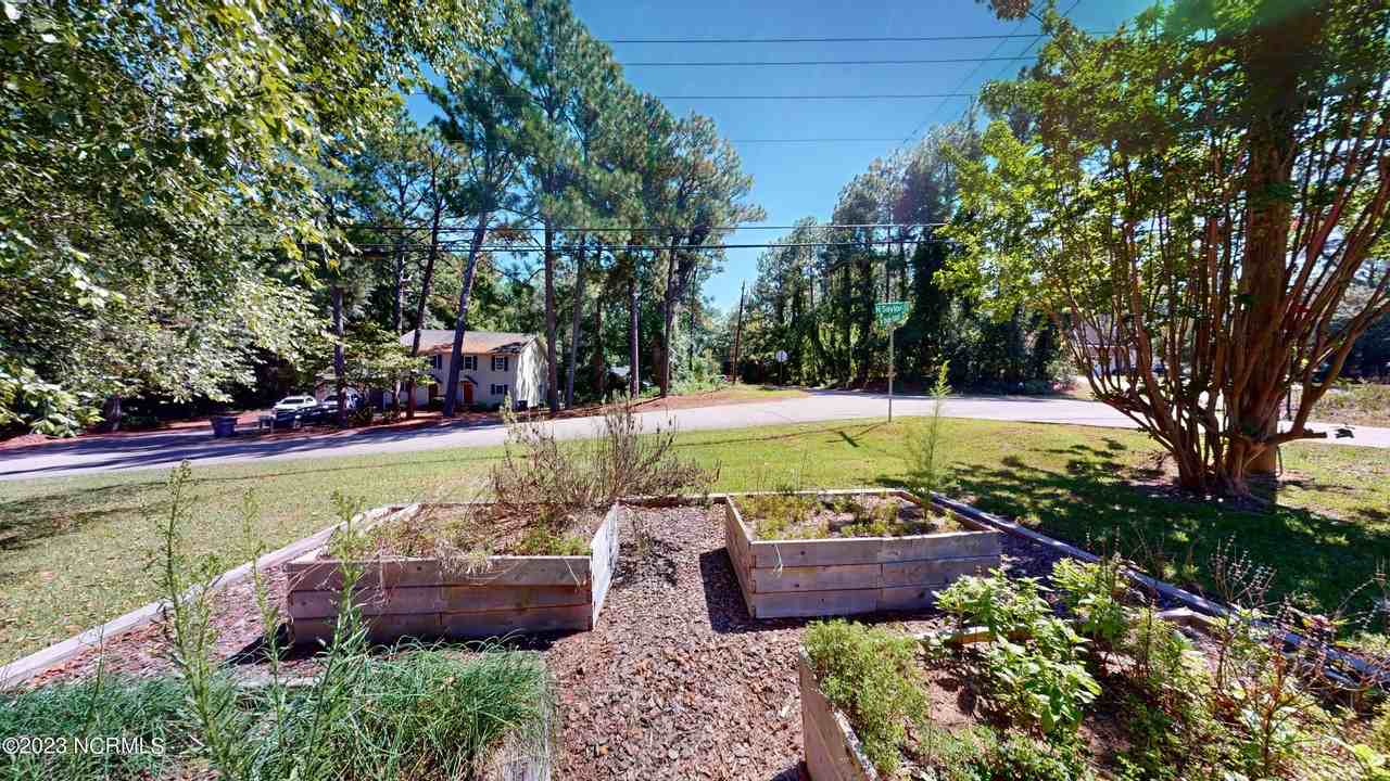 505 W Rhode Island Ave - Photo 4 of 45