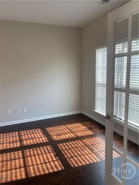 90 Telford St - Photo 5 of 31