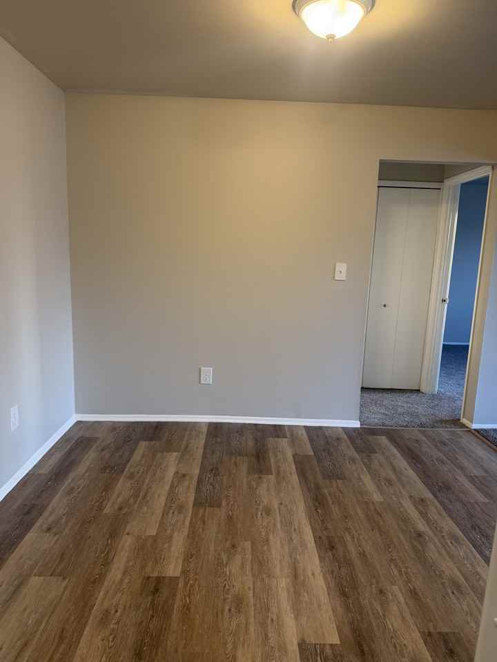 32684 Mound Road - Photo 4 of 29