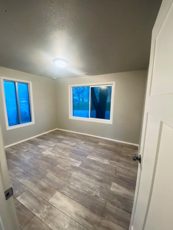 2915 Madison Ave (Upper) - Photo 7 of 9