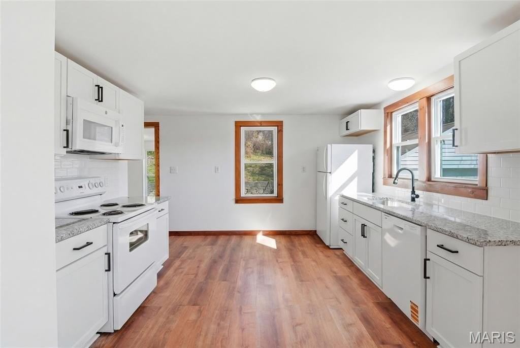 921 Vine St - Photo 4 of 21