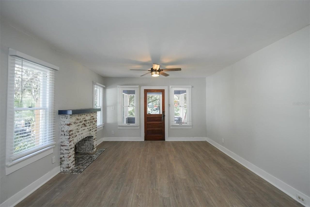 1230 35th St - Photo 7 of 26