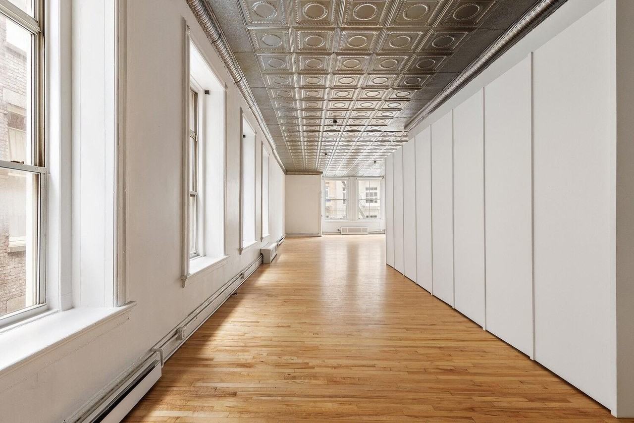 78 Grand St Apt 3 - Photo 2 of 8