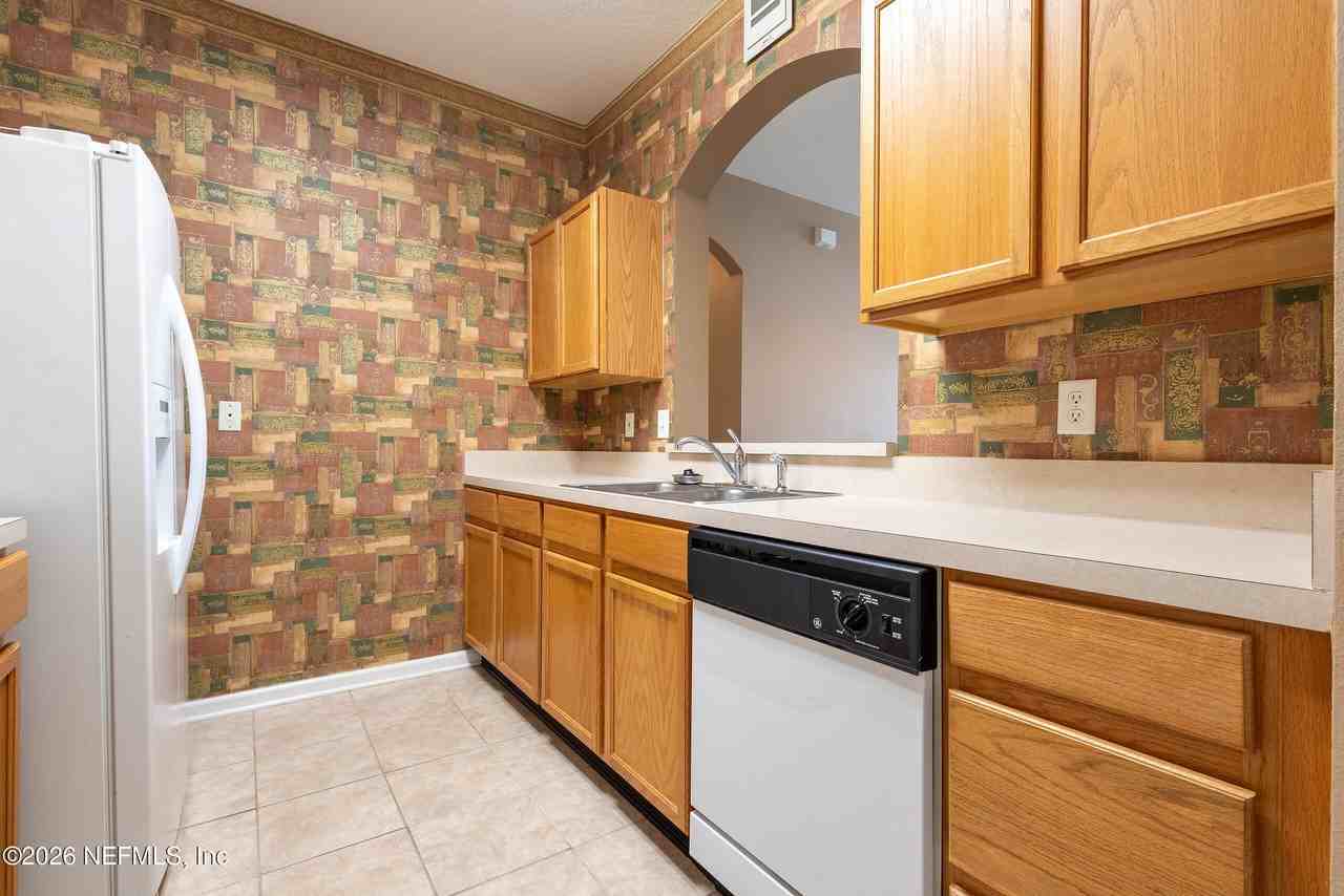 7990 Baymeadows Rd E Unit 220 - Photo 6 of 50