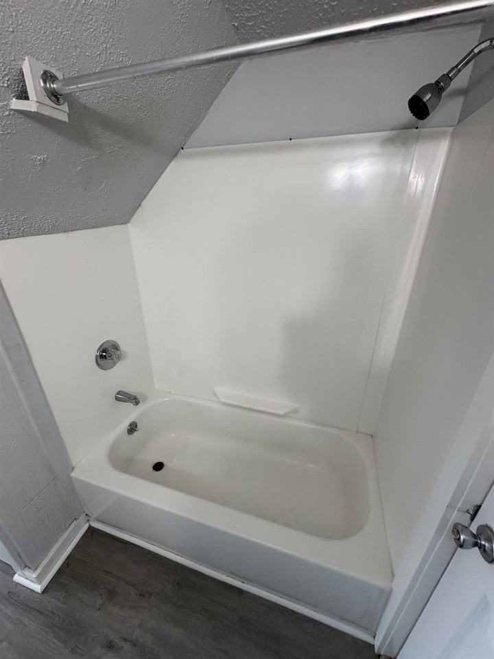 30 Ledge St #7 - Photo 7 of 8