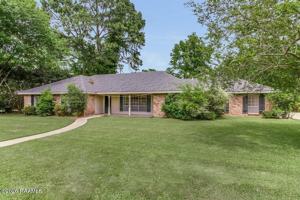 featured image of 242 Monteigne Dr