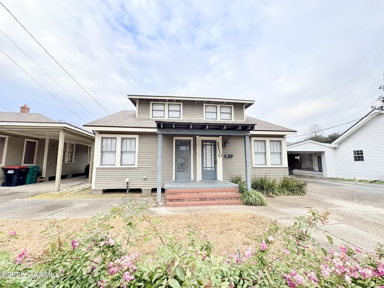 1110 W Congress St - Photo 2 of 18