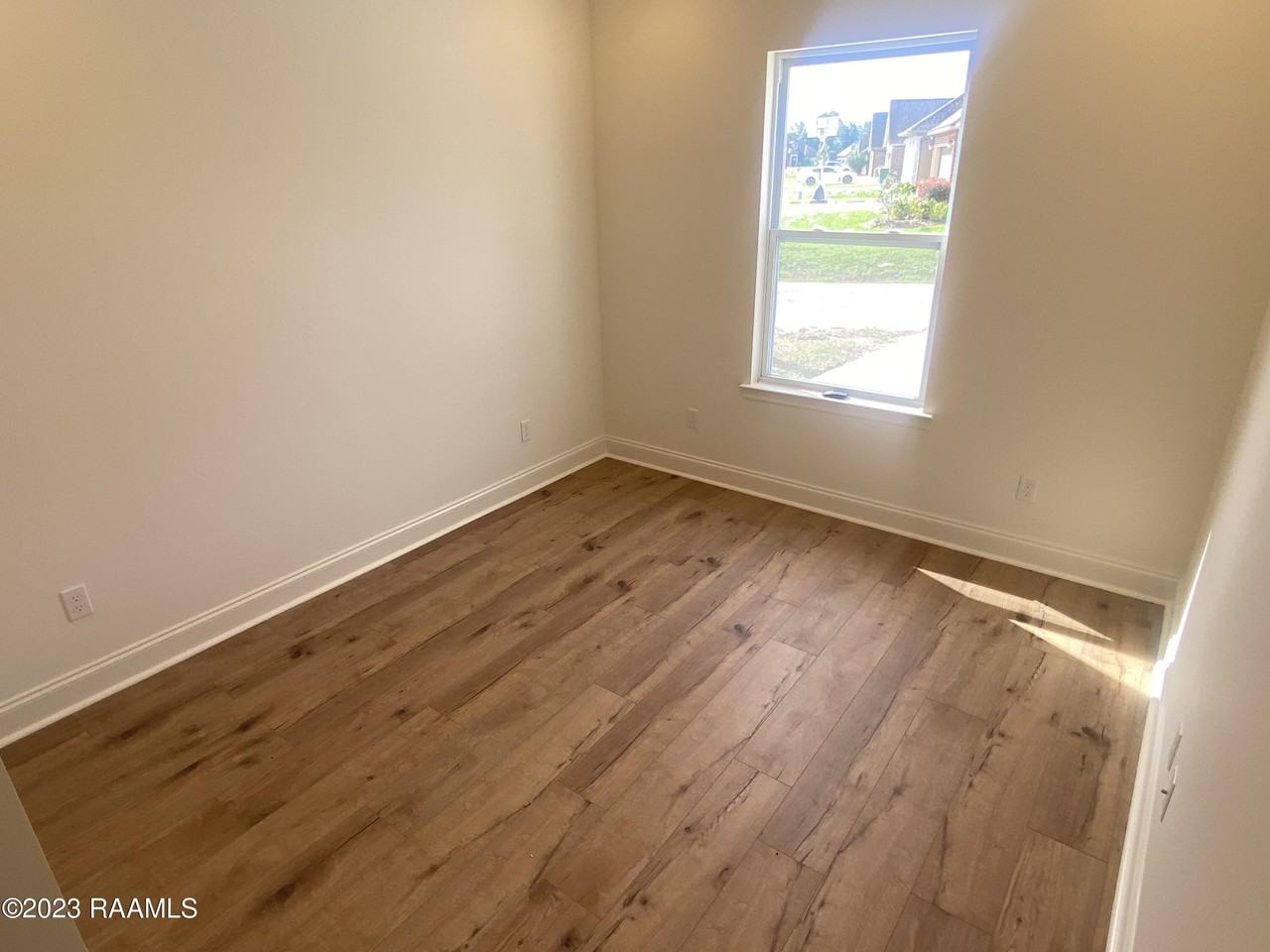 8550 Cat Rd Unit B - Photo 6 of 20