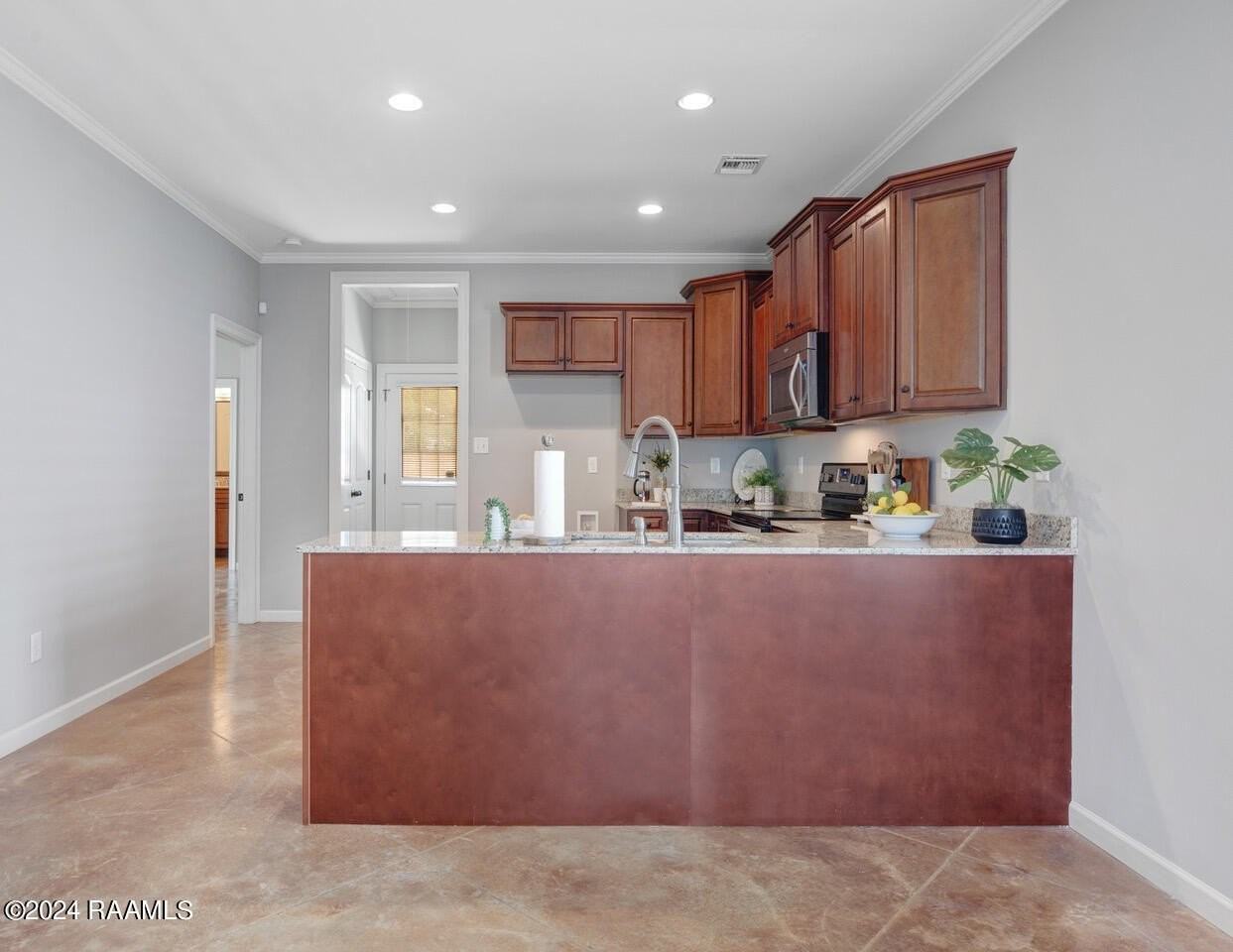 109 Darlene Dr - Photo 3 of 15