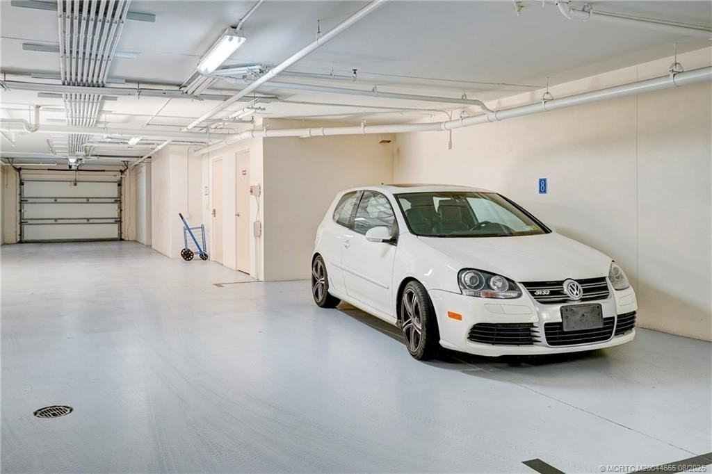 1528 Ne Outrigger Landings Dr Unit 208 #208 - Photo 6 of 50