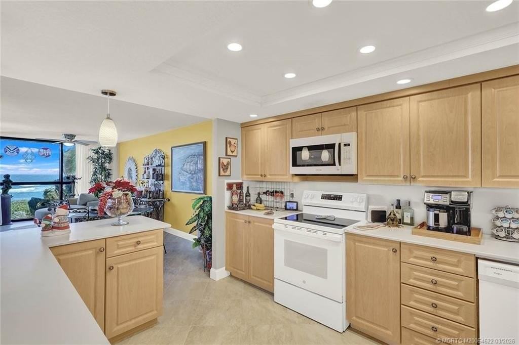 10410 S Ocean Dr Apt 308 - Photo 7 of 50