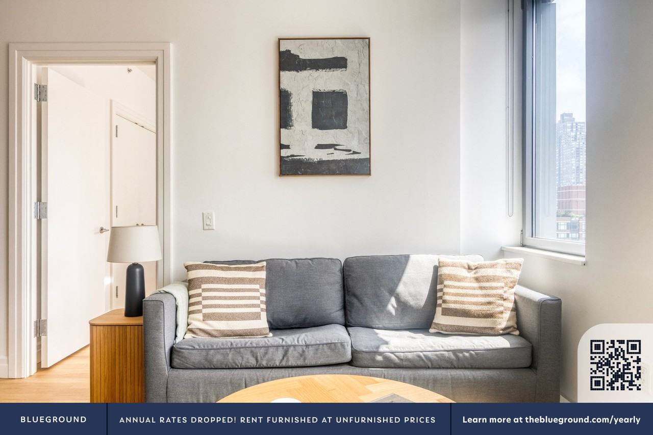 550 West 54th Street - Photo 4 of 41