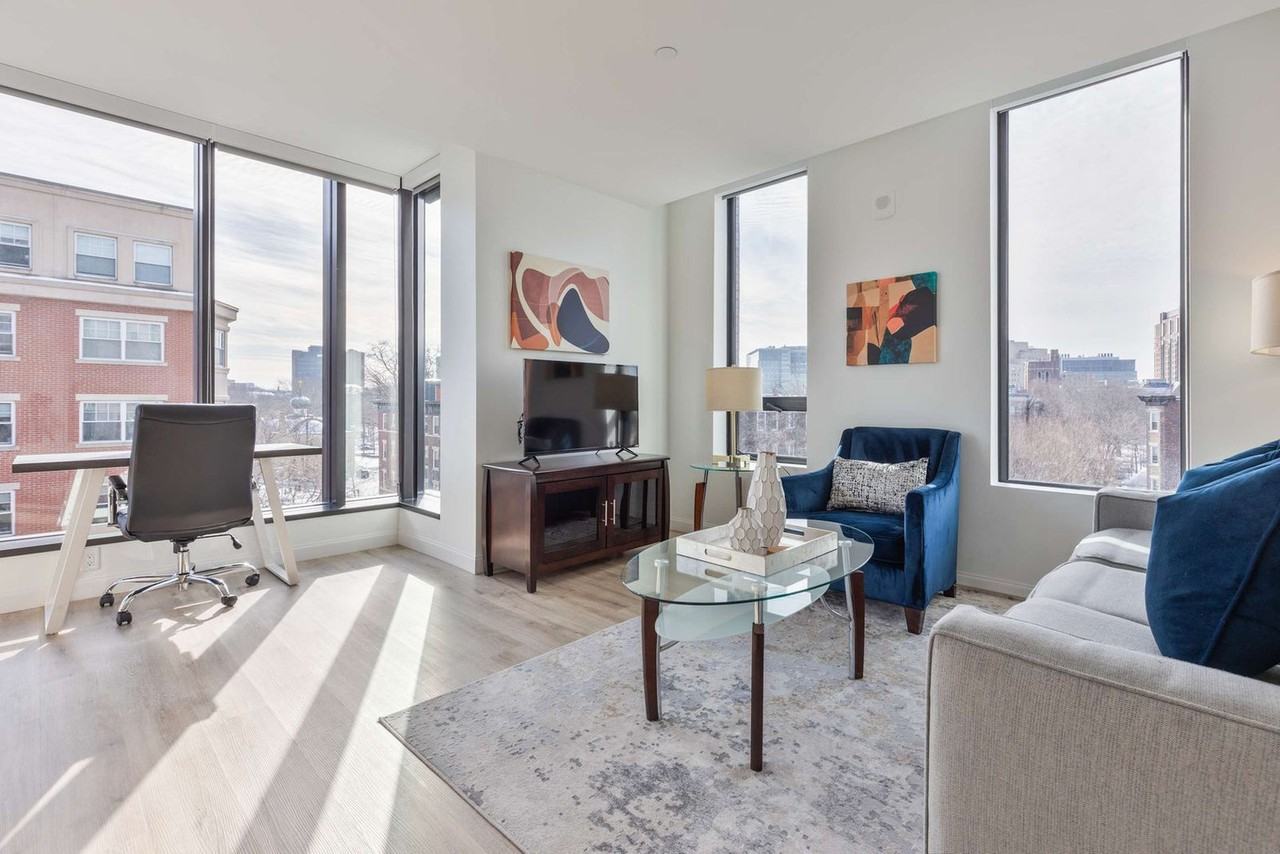 79 Queensberry St #1039265P - Photo 5 of 37