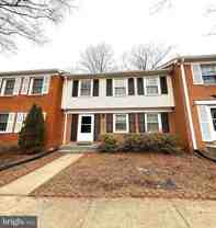 5278 Lonsdale Dr - Photo 1 of 1