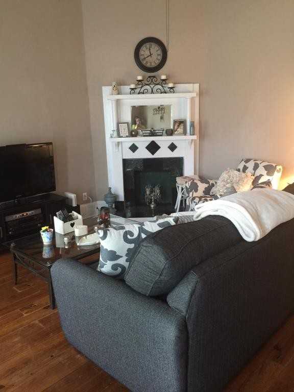 152 Walker St - Photo 3 of 6