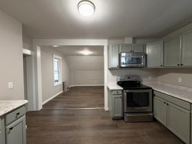 28 Bartlett St Apt 3 #Apt 3 - Photo 1 of 1