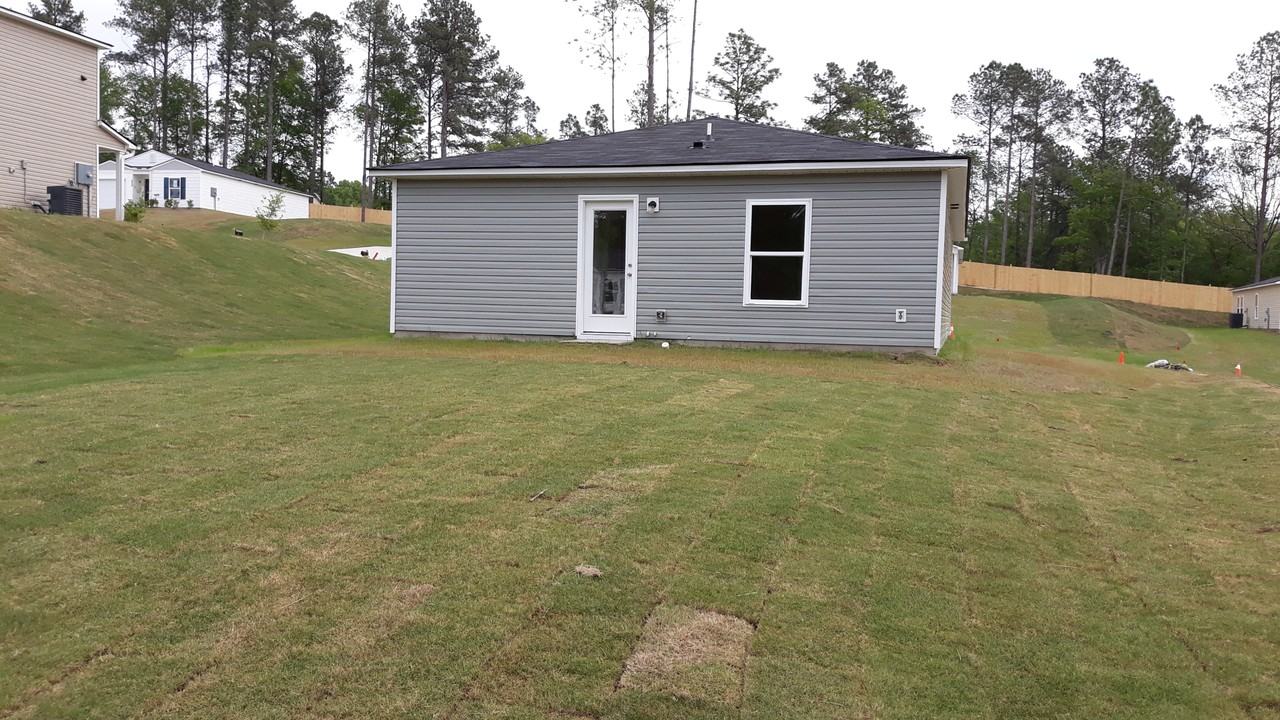 2406 Dakar Dr - Photo 4 of 8