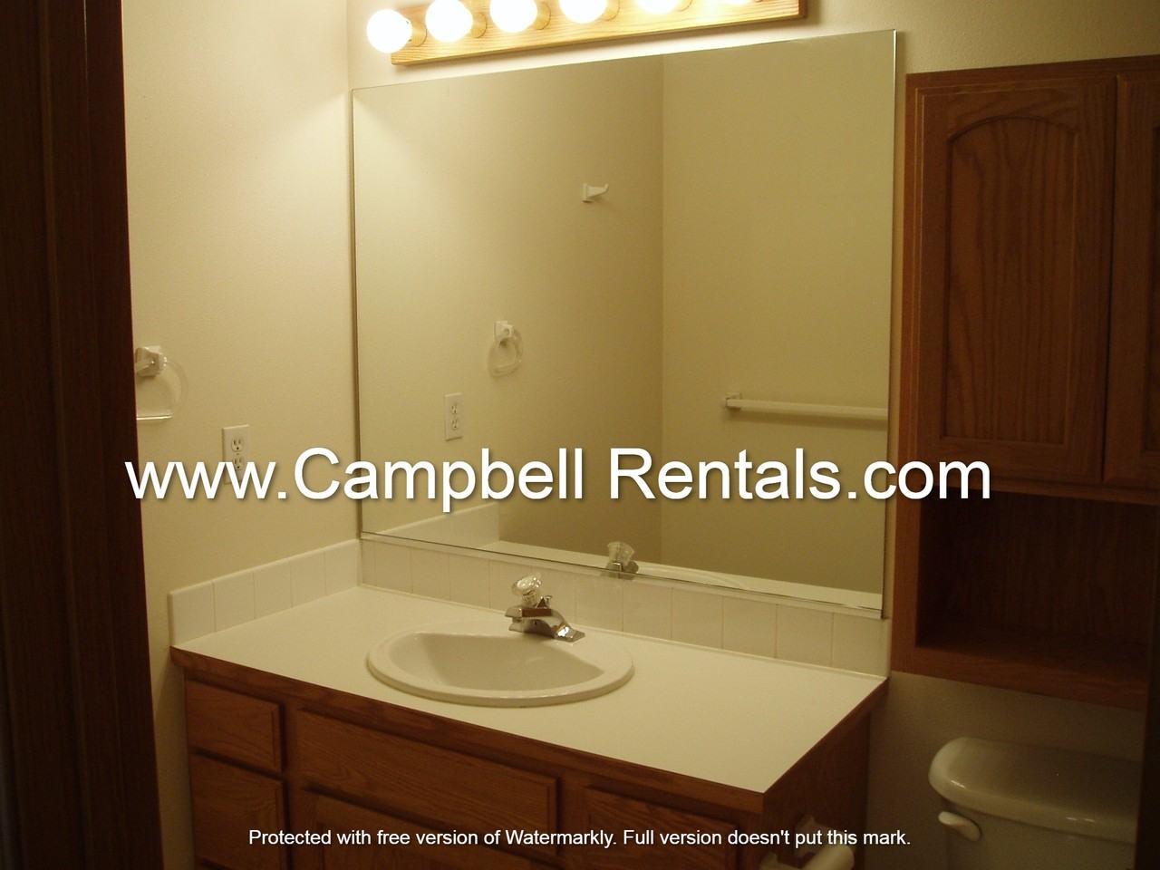 5816 S Thistle Ln - Photo 5 of 18