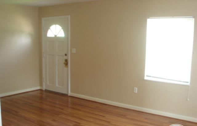 1826 Indiana St - Photo 2 of 11