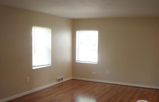 1826 Indiana St - Photo 7 of 11