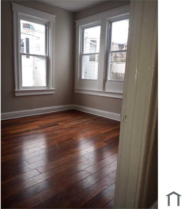 600 Linnard St - Photo 7 of 11