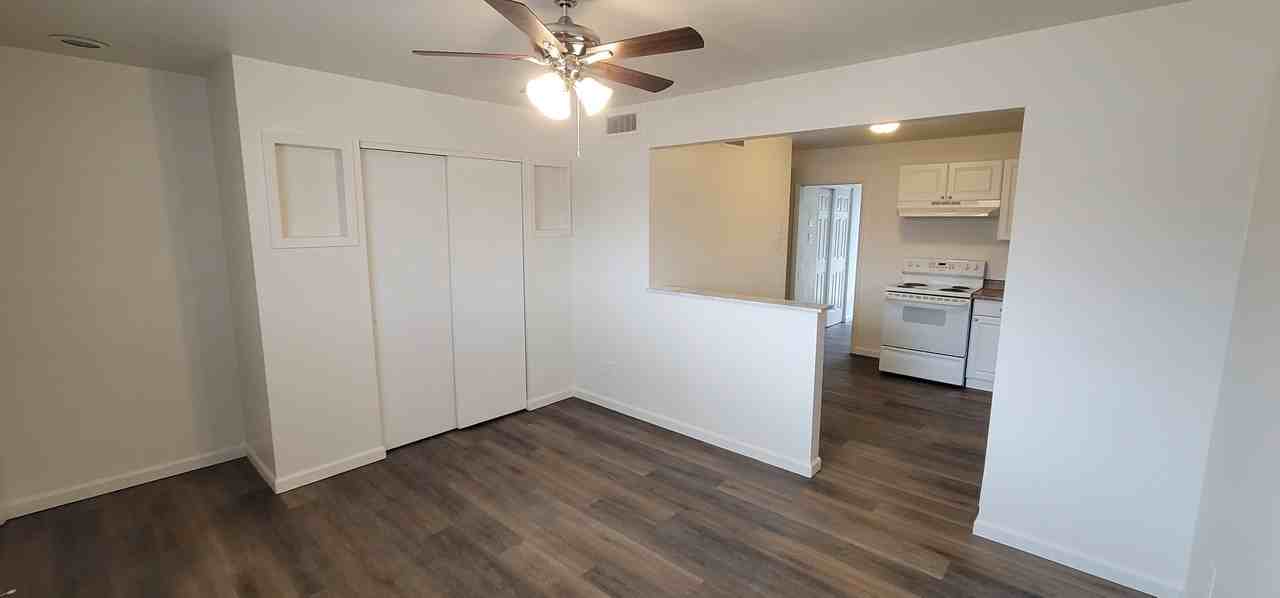 2047 Key West Dr #2047 - Photo 3 of 9