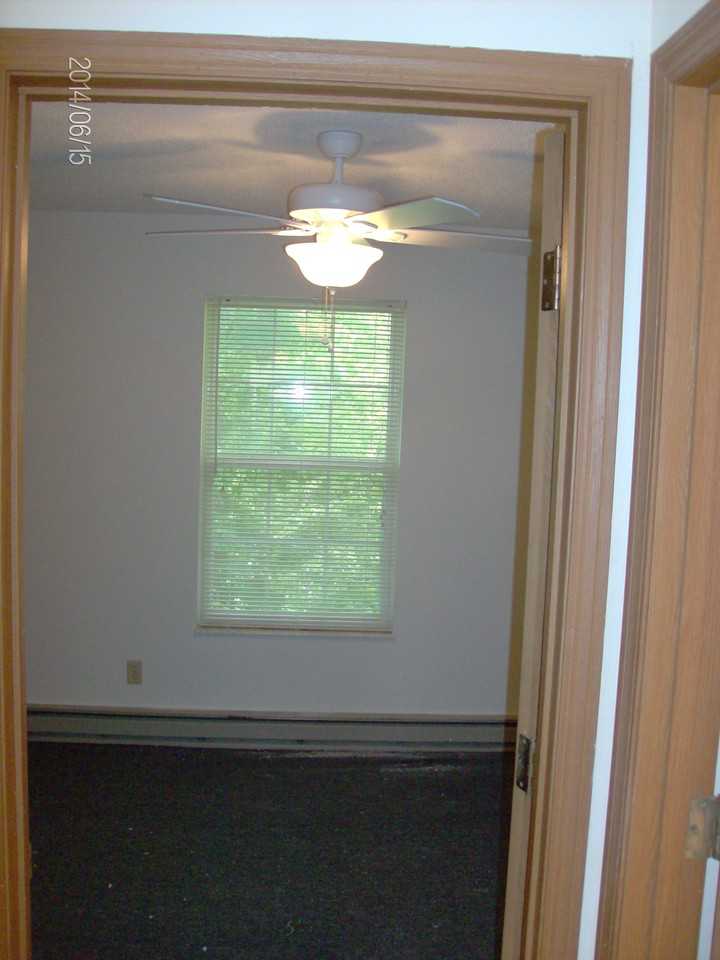 1220 Saline Rd #6 - Photo 4 of 8